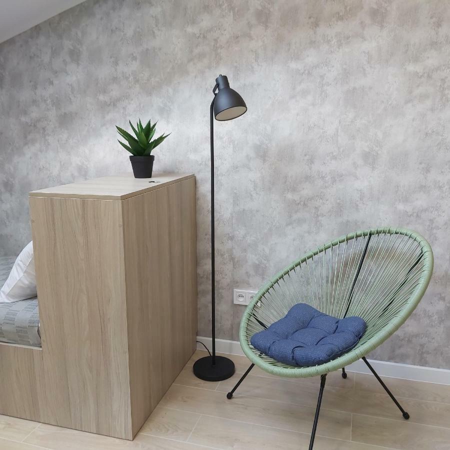 Two-Bedroom Apartment Near Forum ลวีฟ ภายนอก รูปภาพ